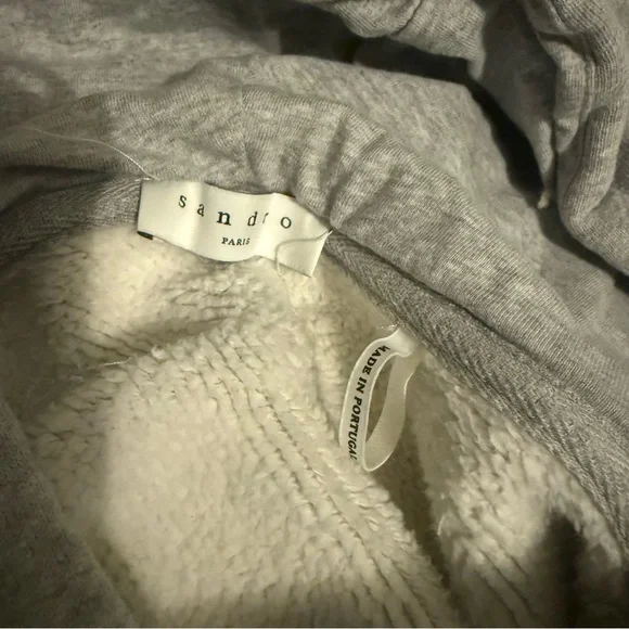 Sandro
Graphic Print Mock Neck Sweatshirt size 2 - Picture 13 of 14